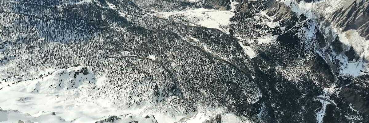 Verortung via Georeferenzierung der Kamera: Aufgenommen in der Nähe von 32043 Cortina d'Ampezzo, Belluno, Italien in 3500 Meter